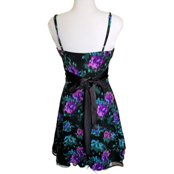 B. Darlin Junior Floral black formal dress - Size Junior 5 - Picture 2 of 5